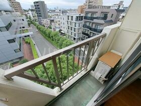 14/16 バルコニー