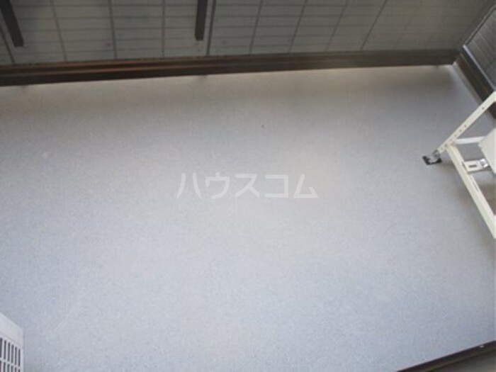 13/22 バルコニー