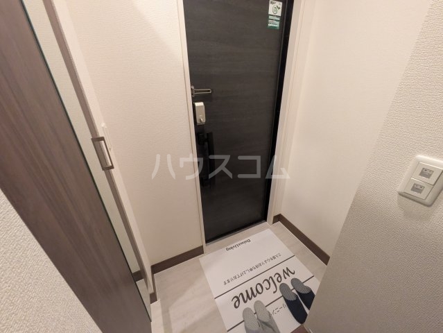 14/30 玄関