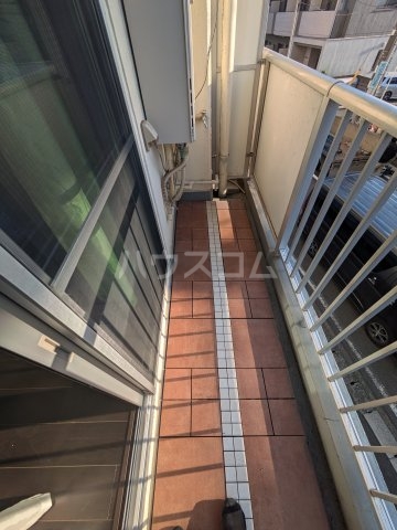 17/30 バルコニー