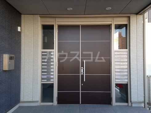 2/6 エントランス