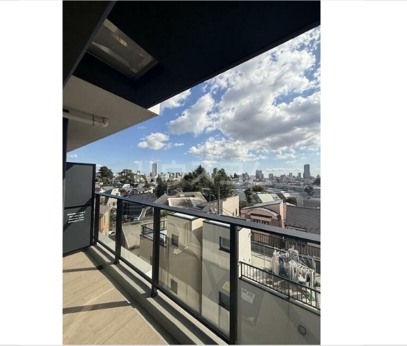 18/30 バルコニー