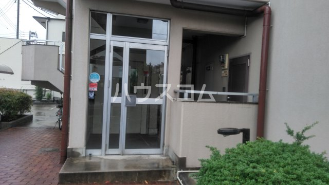 15/21 エントランス