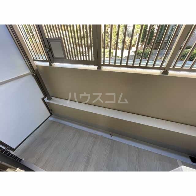 18/29 バルコニー