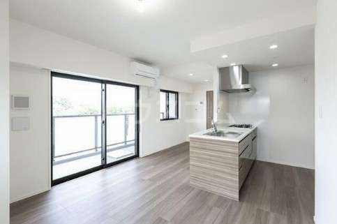 4/16 リビング/ダイニング