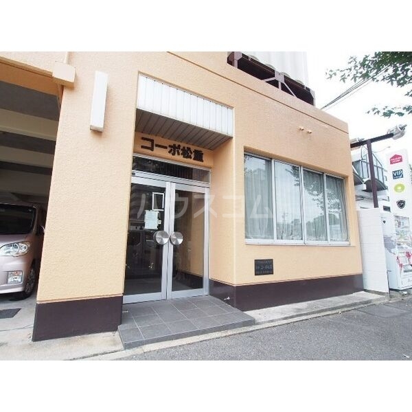 2/8 エントランス