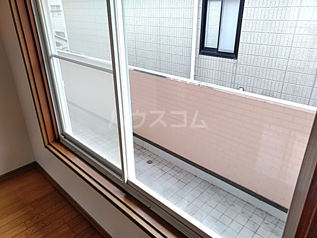 23/28 バルコニー