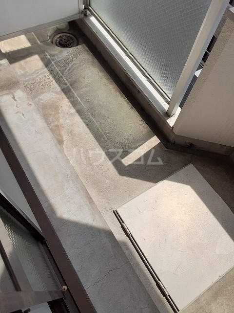 15/26 バルコニー