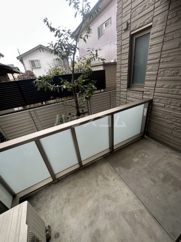 20/30 バルコニー