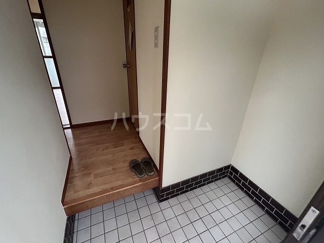 17/30 玄関