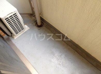 13/19 バルコニー