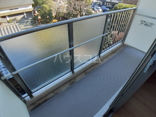 21/30 バルコニー