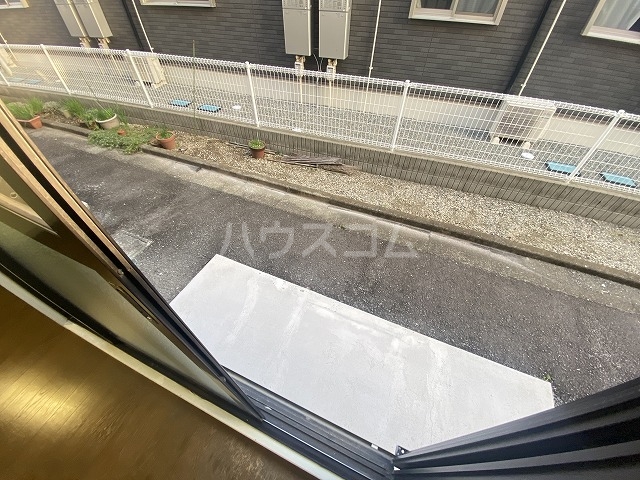 13/23 バルコニー