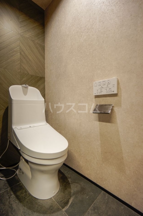 16/26 トイレ