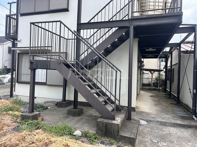 3/4 エントランス