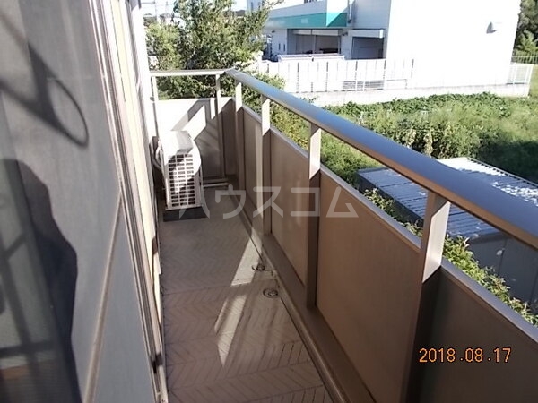 21/25 バルコニー