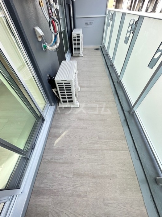 13/25 バルコニー