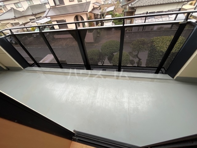 18/24 バルコニー