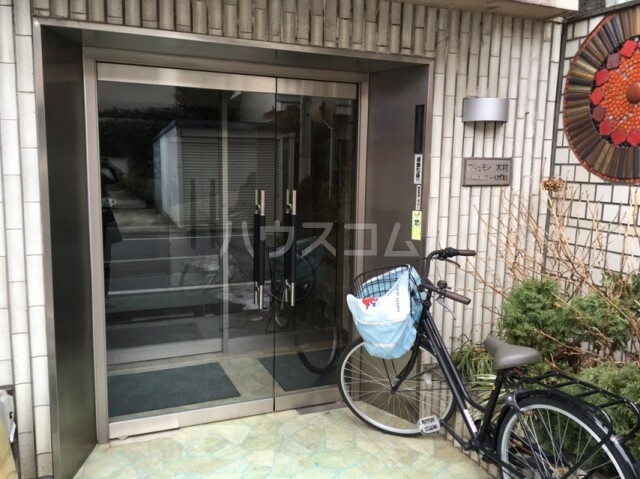 3/8 エントランス