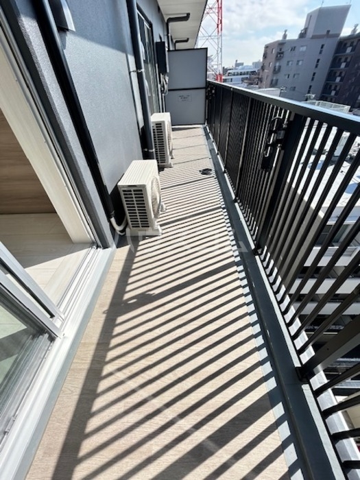 13/25 バルコニー