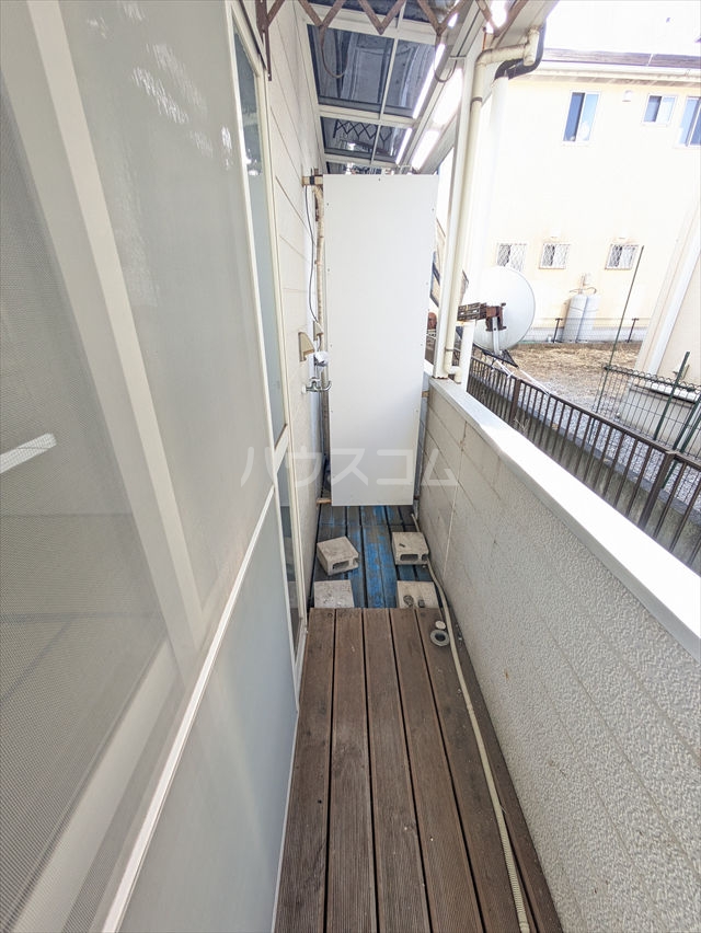 18/28 バルコニー