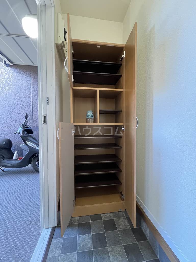 8/24 玄関