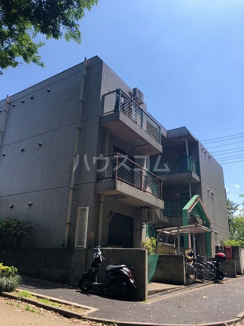 15/17 エントランス