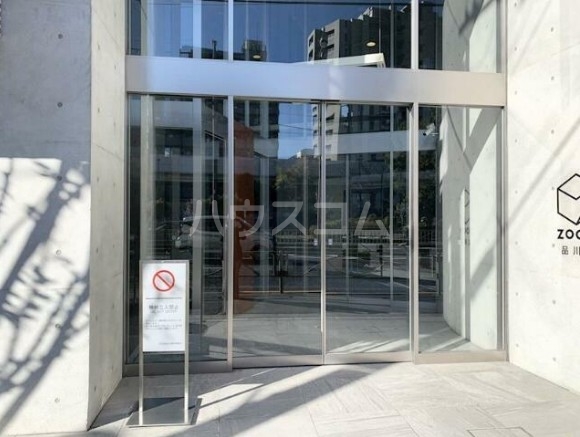 15/16 エントランス