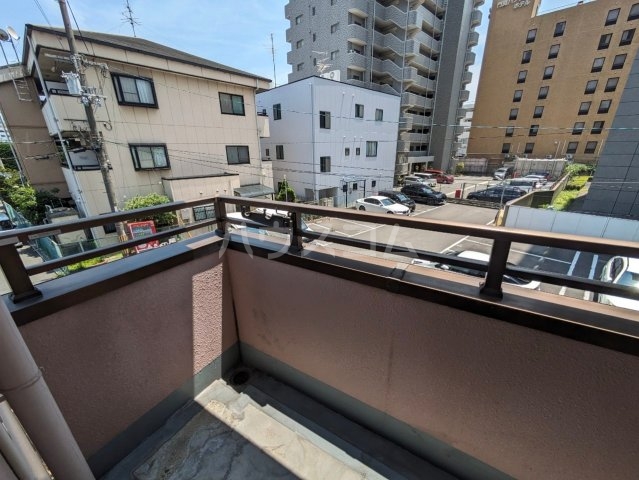 21/30 バルコニー