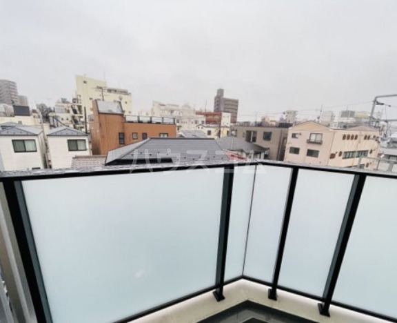 19/30 バルコニー