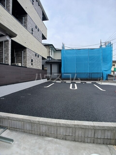 14/20 駐車場