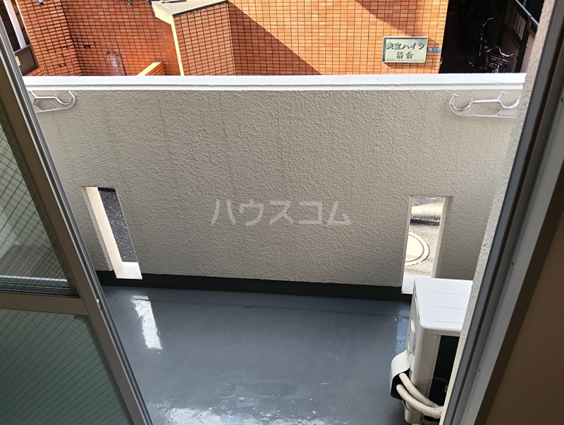 13/16 バルコニー