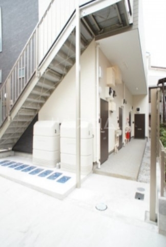 17/22 エントランス