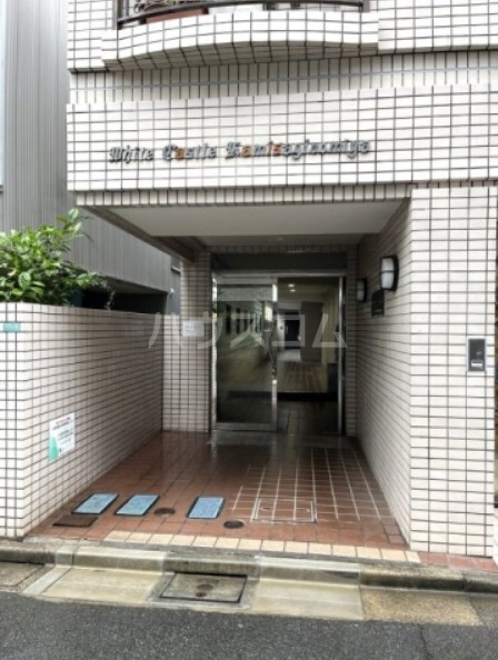 2/7 エントランス