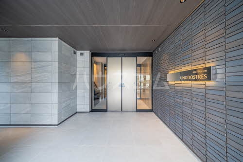 2/4 エントランス