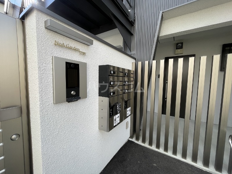 14/21 エントランス