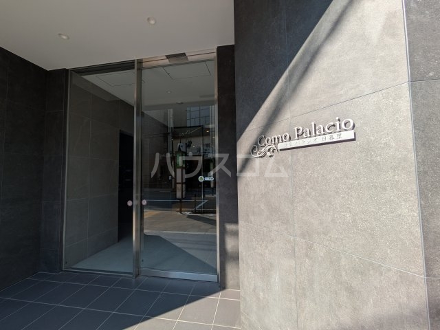 29/30 エントランス