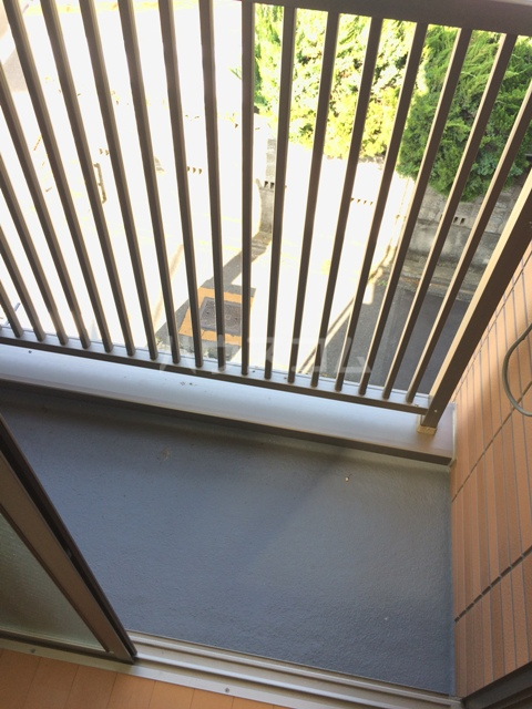 17/28 バルコニー