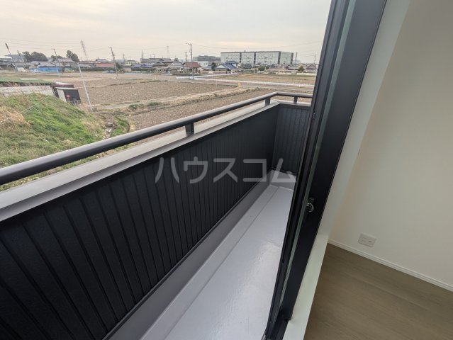 15/27 バルコニー