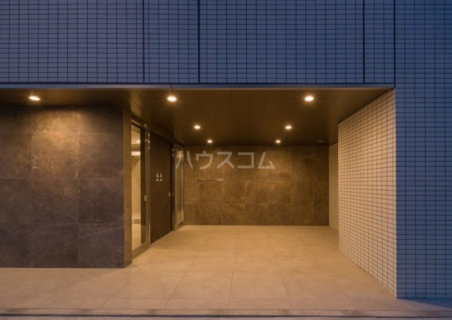 4/10 エントランス