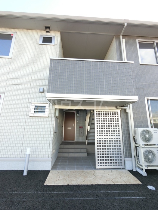 19/21 エントランス