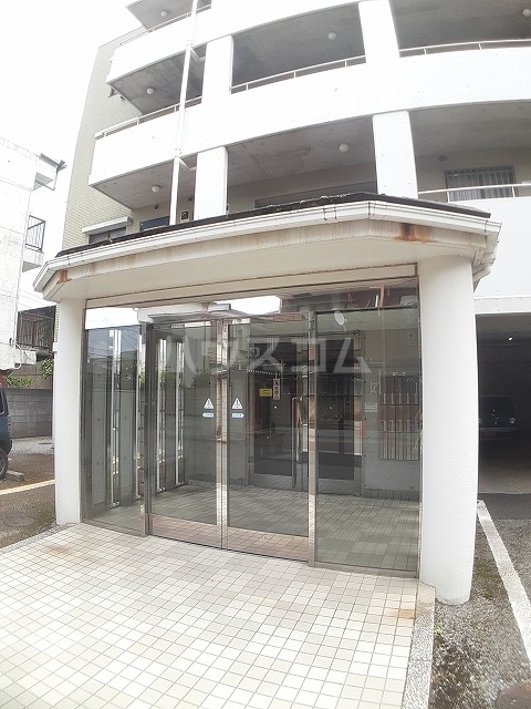 2/6 エントランス