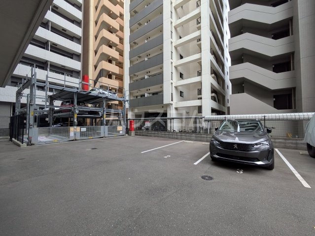 21/24 駐車場