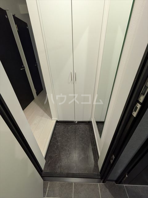 15/30 玄関