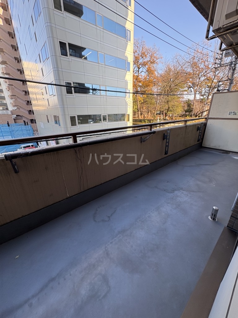 17/30 バルコニー