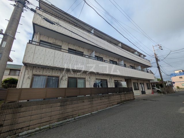 2/30 外観