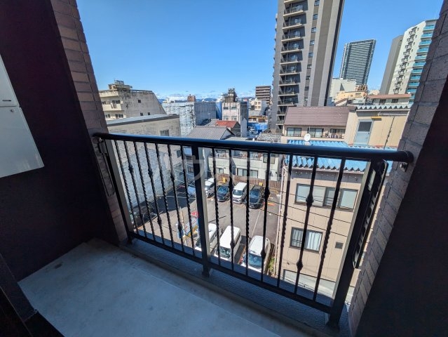 16/25 バルコニー