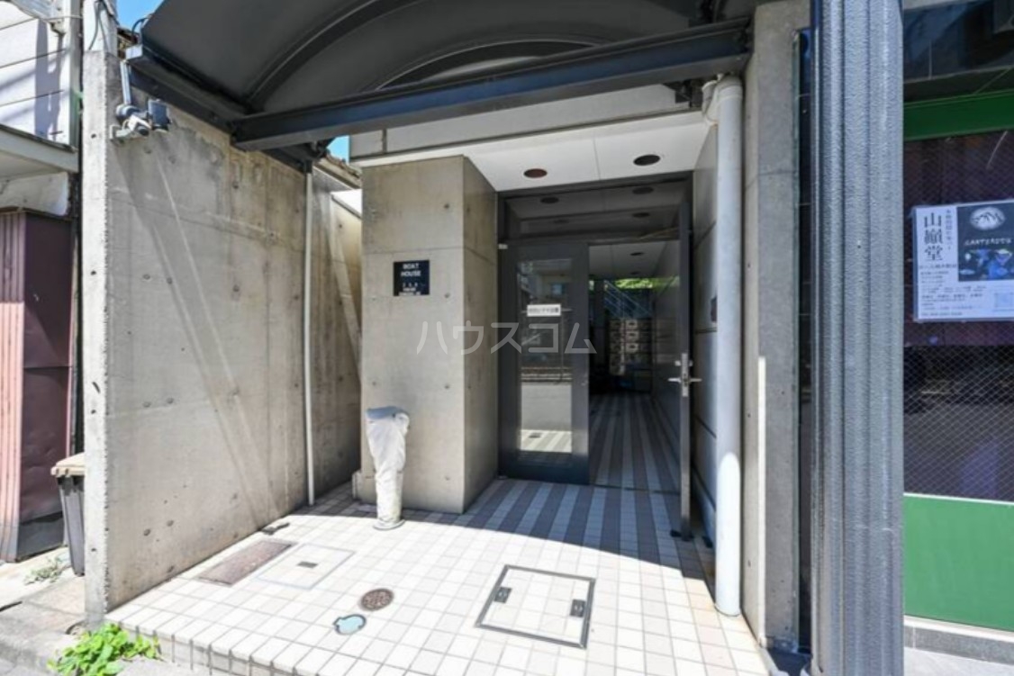 8/13 エントランス