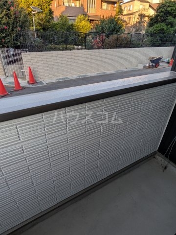 13/20 バルコニー