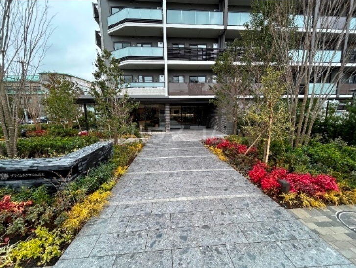 15/25 エントランス